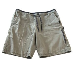 Leg3nd Army Green Men’s Shorts - M